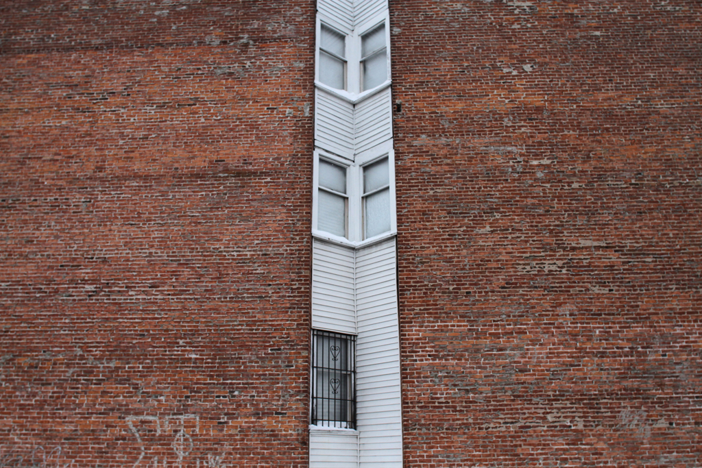 Mugre Blanca - Buffalo, NY