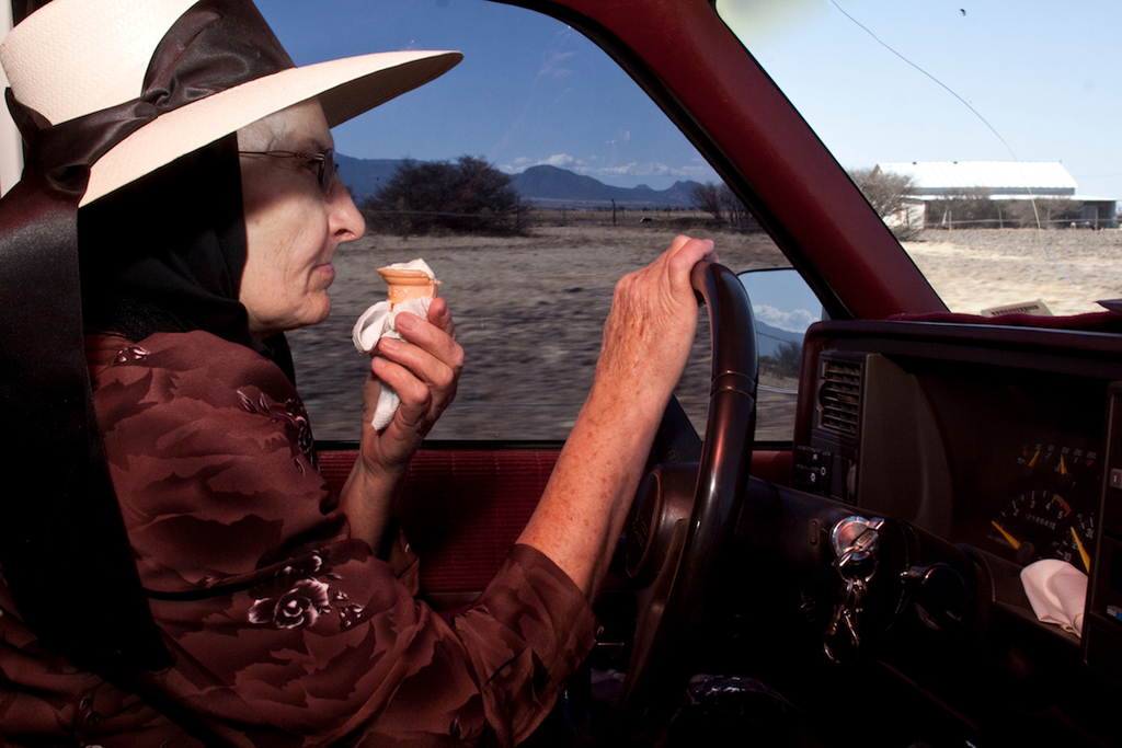 Serie Mujeres Flores